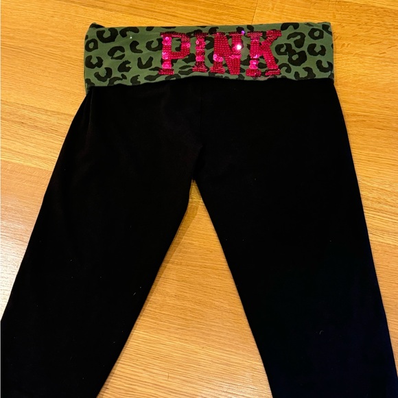 Victoria's Secret Pants - PINK Victoria's Secret Black Leggings w/ Leopard Print Waistband sequence Y2K